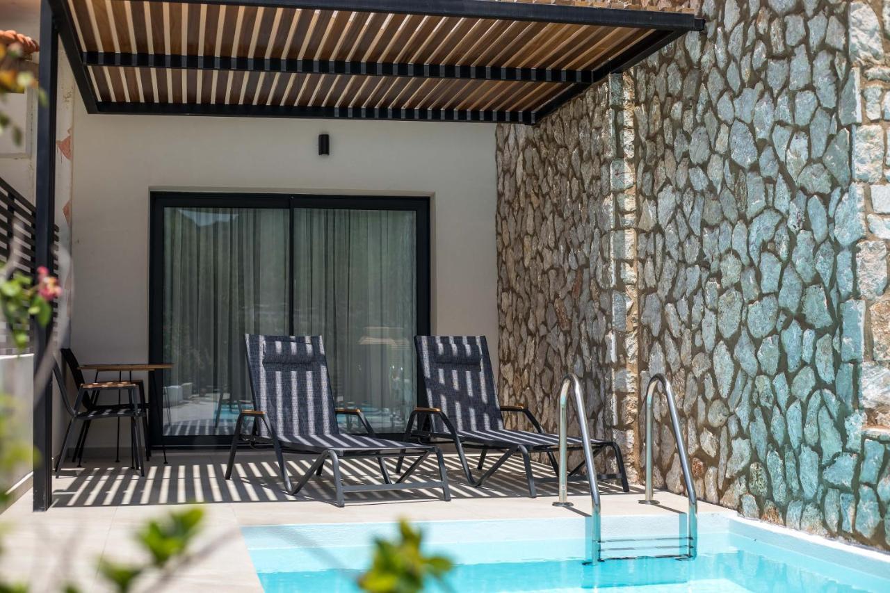 Nόka Aparthotel *